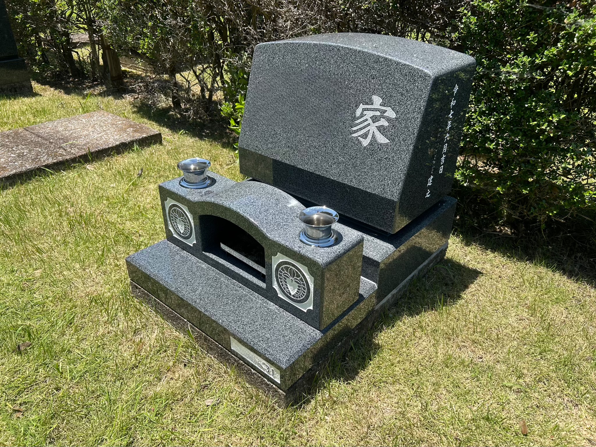 【白井聖地公園　S家様　芝墓所建墓】